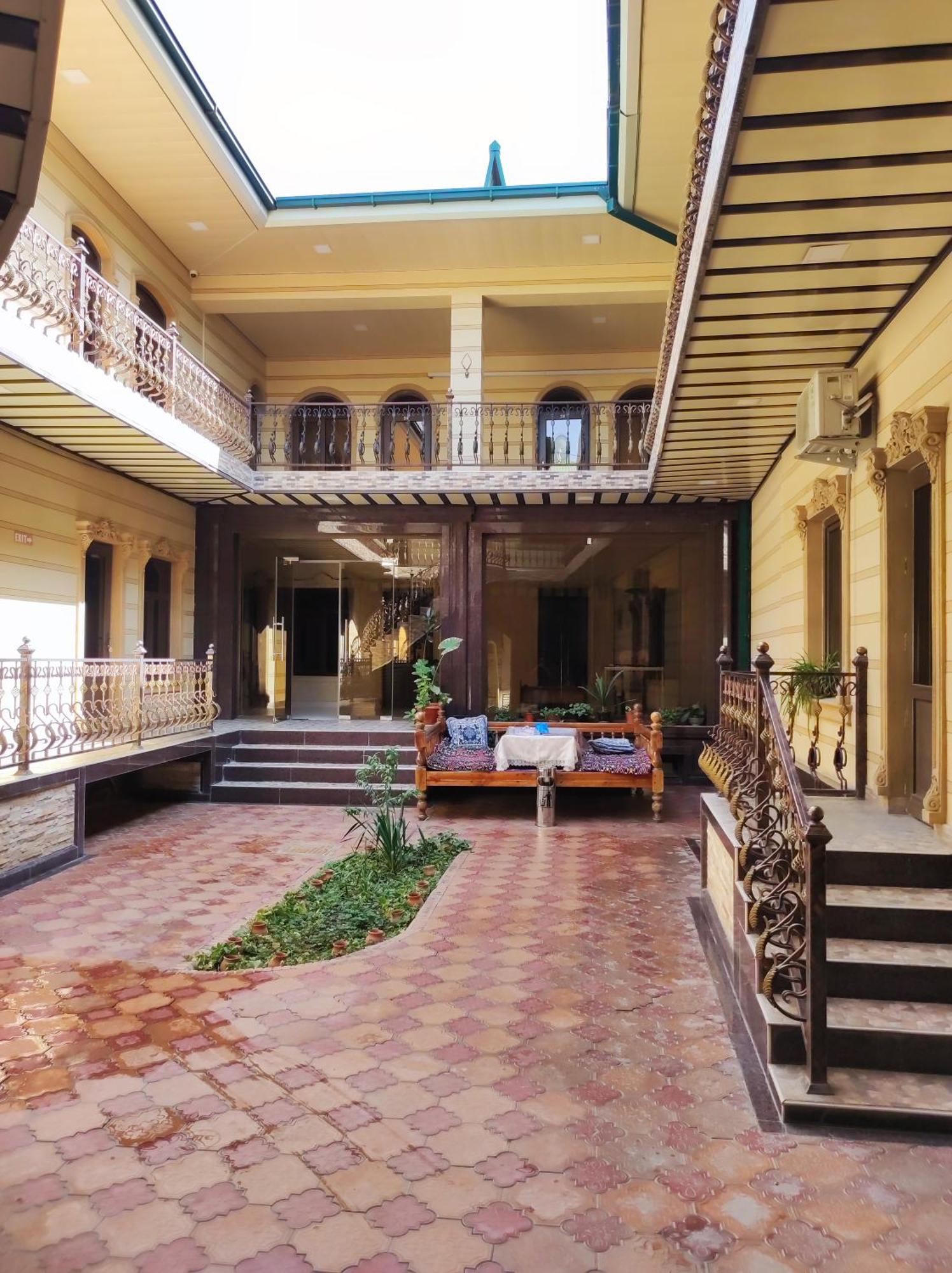 Hotel Shahram Plus Sh Samarkand Exterior foto